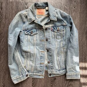 Levi's Classic Blue Denim Jacket